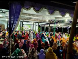 USAHA MEMBANGUN KARAKTER MASYARAKAT YANG AGAMIS MELALUI PERINGATAN MAULID NABI MUHAMMAD SAW   